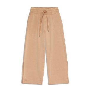 Lululemon Soft Ambitions Cropped Pant Size 4
